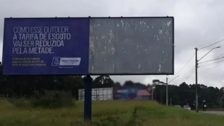 Outdoor cortado ao meio anuncia redução de 50% na taxa de esgoto em Vitória da Conquista