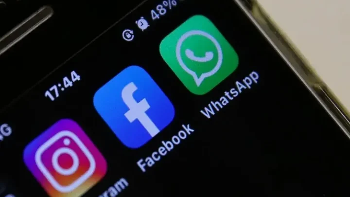 Reino Unido anuncia proibição do acesso de menores a redes sociais