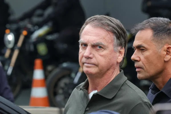 Bolsonaro tem semana decisiva no STF sobre prisão domiciliar