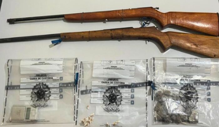 Mulher é presa por tráfico de drogas e posse irregular de arma de fogo em Riacho de Santana