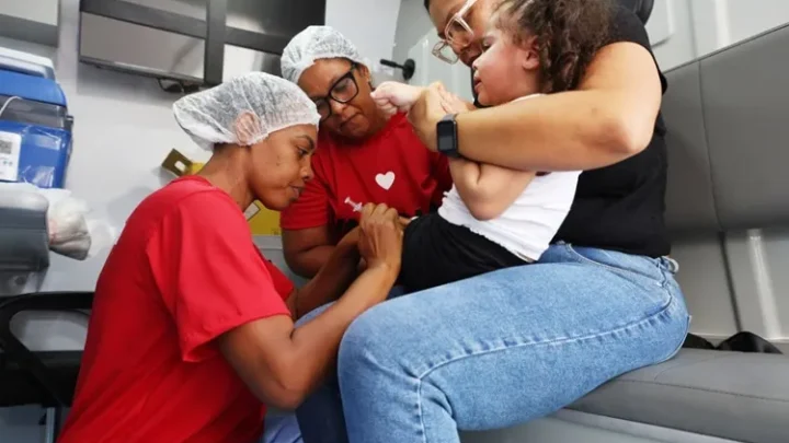 Bahia amplia vacinação contra a Influenza para toda a população nos 417 municípios