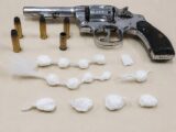 Jovem de Guanambi é preso com arma e cocaína durante operação policial em Urandi