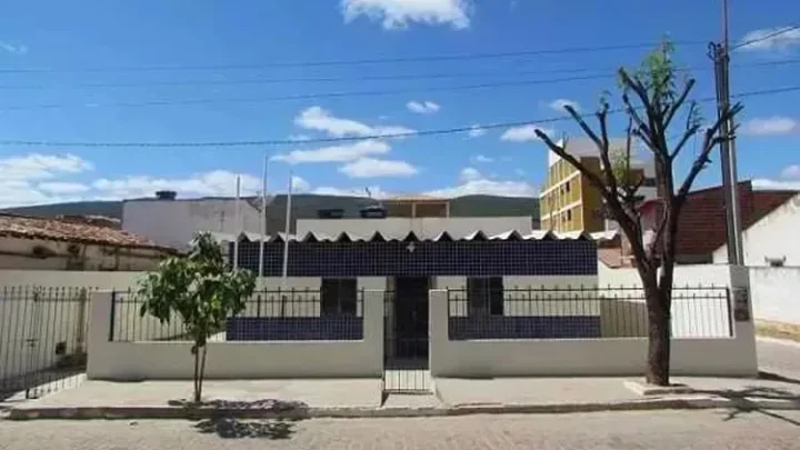 Homem que fugiu de delegacia de Ituaçu é preso em Vitória da Conquista