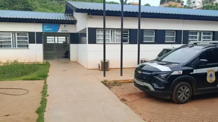 Homem é preso por violação de domicílio e estelionato contra idosa em Caetité