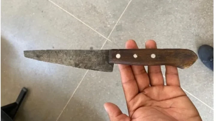 Homem é detido após entrar na UPA com faca em Guanambi