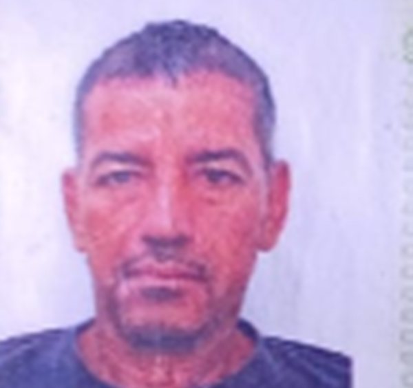 Homem é morto dentro de residência e suspeito é preso em Carinhanha