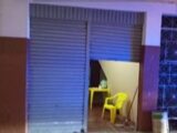 Homem ameaça esfaquear ex-companheira e tenta invadir comércio em Guanambi