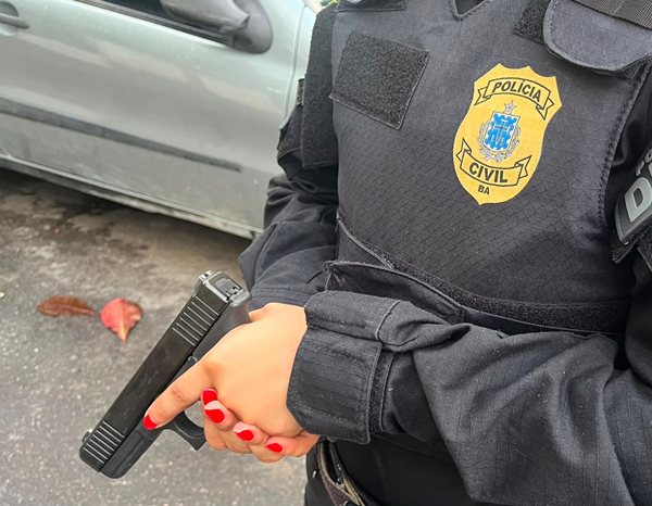 Polícia Civil prende suspeito de perseguir e assediar estudantes em Carinhanha