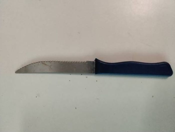 Homem é preso com faca após ameaçar e agredir a própria mãe em Guanambi