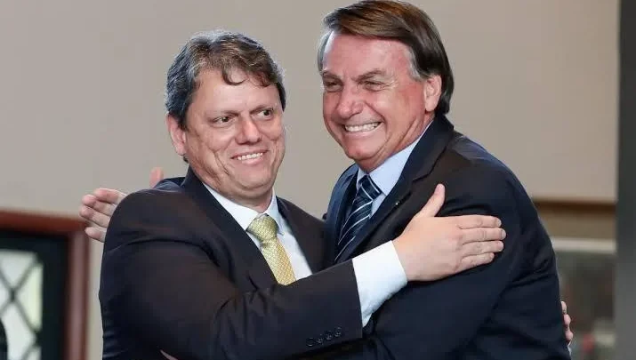 Vorcaro afirma em delação que R$ 5 milhões em doações a Bolsonaro e Tarcísio eram propina