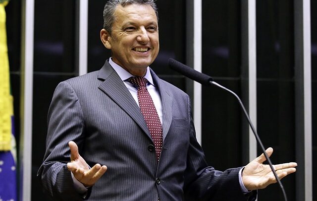 Charles Fernandes é eleito deputado federal e conquista vaga direta na Câmara