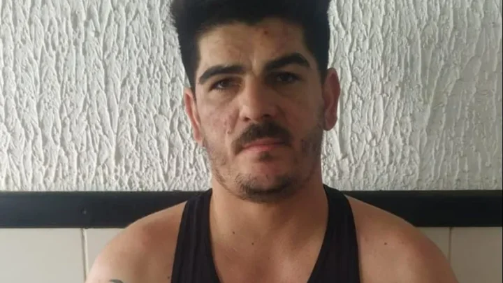 Homem é morto a facadas dentro de casa em Guanambi