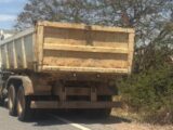Idoso é atingido por caçamba após tentar atravessar rodovia BR-030 no trecho entre Palmas de Monte Alto e Guanambi