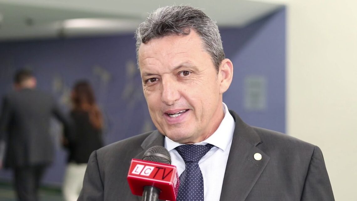 Projeções aponta vitória de Charles Fernandes nas eleições deste domingo (04)