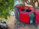 Colisão entre dois carros deixa três pessoas feridas na BA-938, em Guanambi